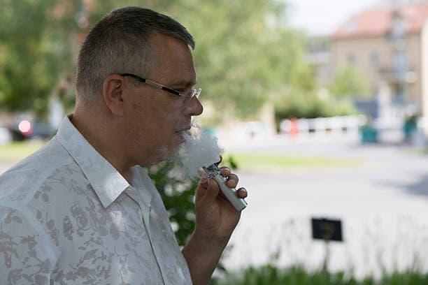 IBVape e-cigarette Buying Guide 2025 and What e-cigarett med nikotin sverige Shoppers Need to Know About Laws Flavours and Shipping